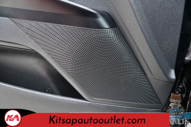 2022 Kia K5 GT-LINE / AWD / AutoStart / Power & Heated Leather Trimmed Seats / Navigation / Lane Departure & Blind Spot Alert / Apple CarPlay & Android Auto / Back Up Camera / Keyless Entry & Start / 33 MPG Banglore
