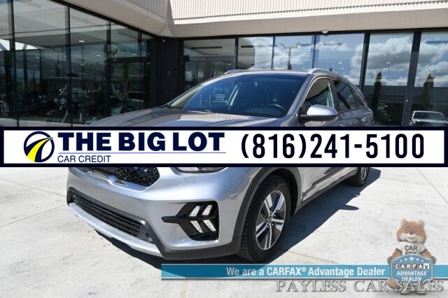 2022 Kia Niro LXS Hybrid / Blind Spot Alert / Lane Departure Alert / Apple CarPlay & Android Auto / Back Up Camera / Keyless Entry & Start / Cruise Control / Alloy Wheels / 51 MPG / 1-Owner Banglore