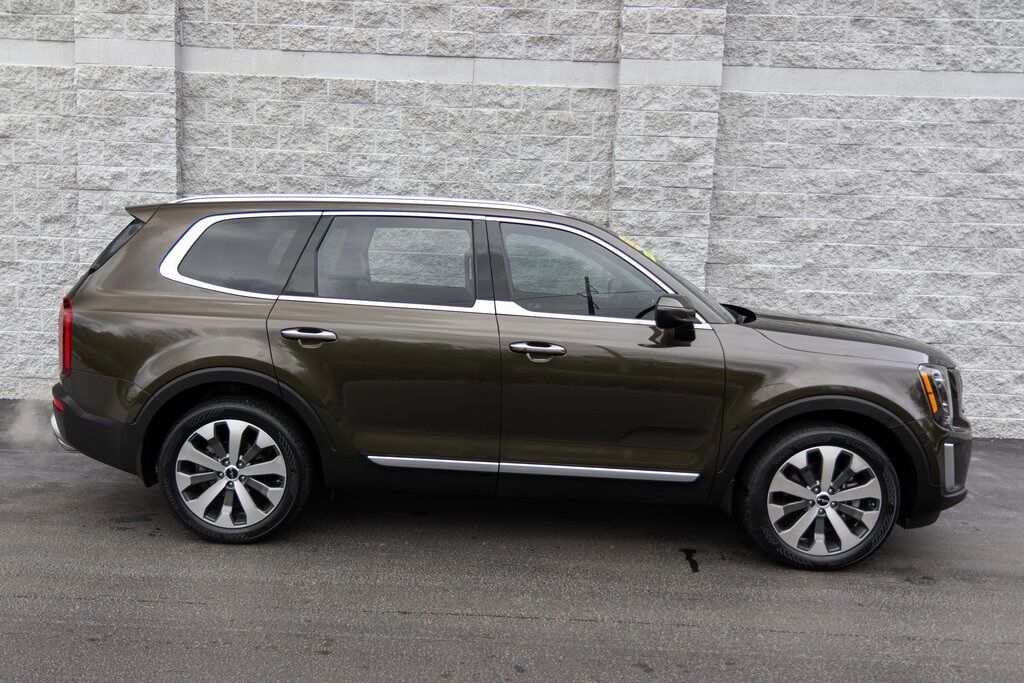 2022 Kia Telluride S Kenosha WI