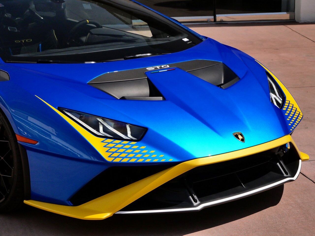 2022 Lamborghini Huracan STO Base Base Lawrence KS