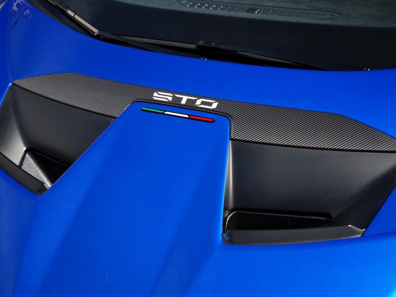 2022 Lamborghini Huracan STO Base Base Lawrence KS