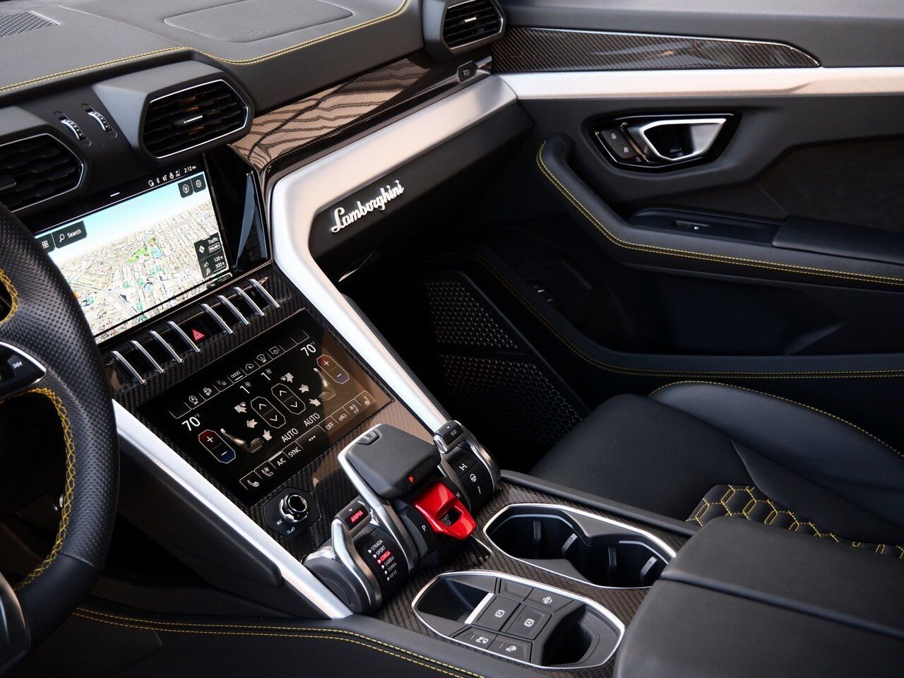 2022 Lamborghini Urus Lawrence KS