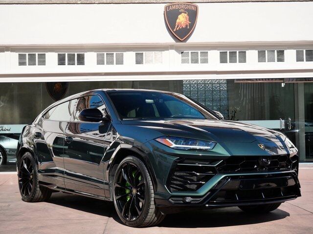 2022 Lamborghini Urus