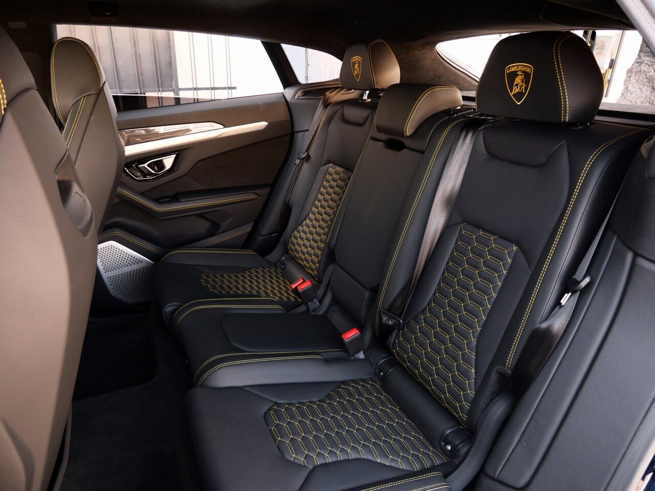 2022 Lamborghini Urus Lawrence KS