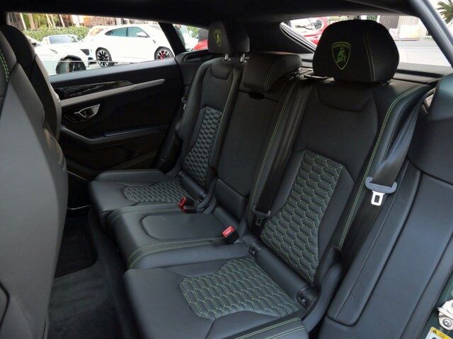 2022 Lamborghini Urus Lawrence KS