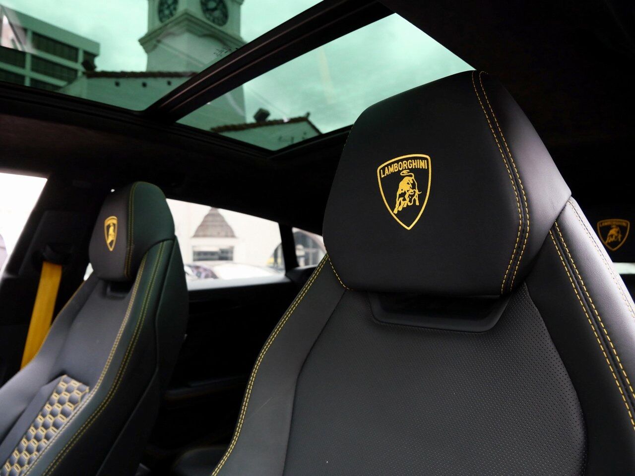 2022 Lamborghini Urus Base Base Lawrence KS