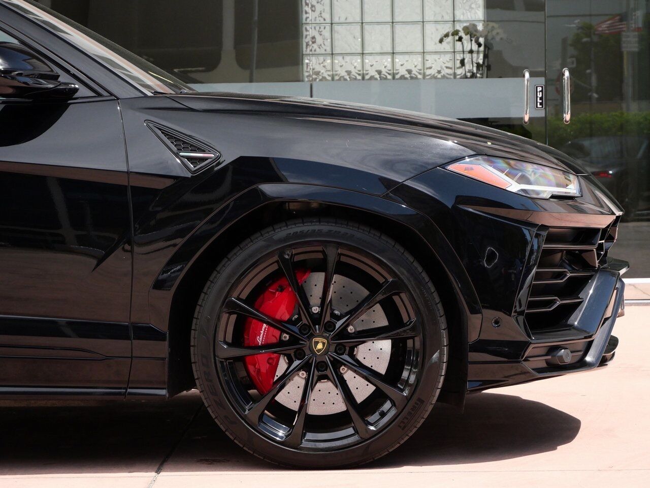 2022 Lamborghini Urus Base Base Lawrence KS