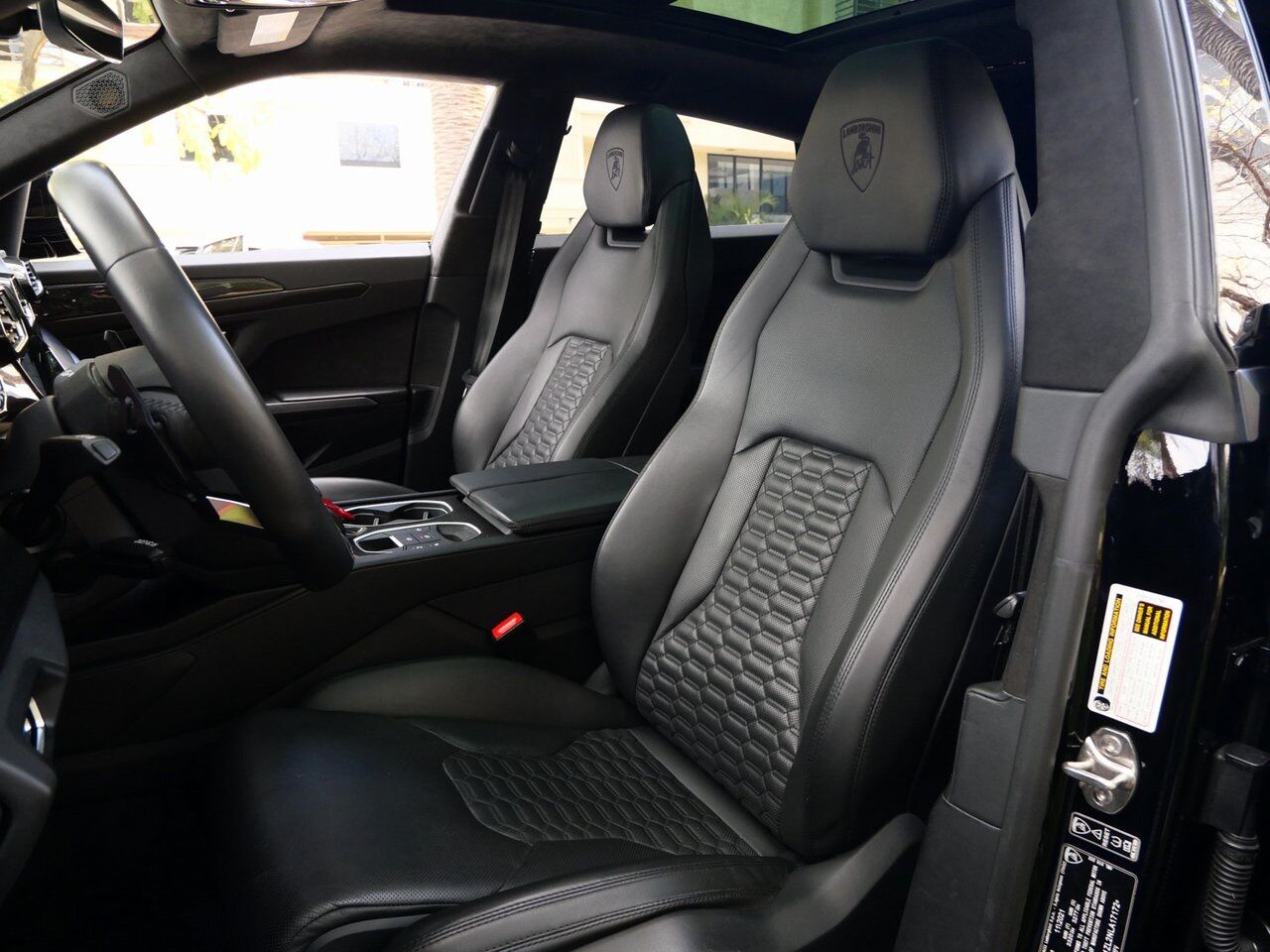 2022 Lamborghini Urus Base Base Lawrence KS