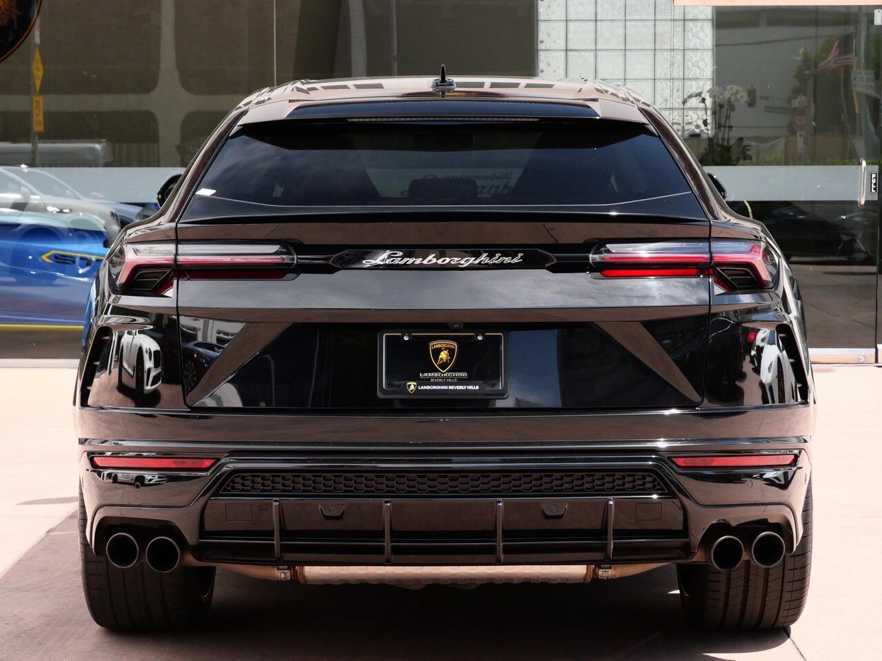 2022 Lamborghini Urus Base Base Lawrence KS