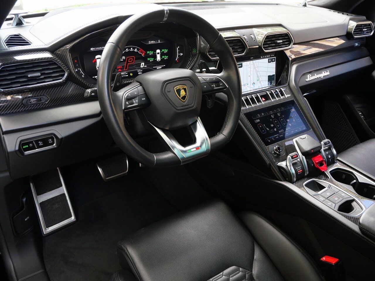 2022 Lamborghini Urus Base Base Lawrence KS