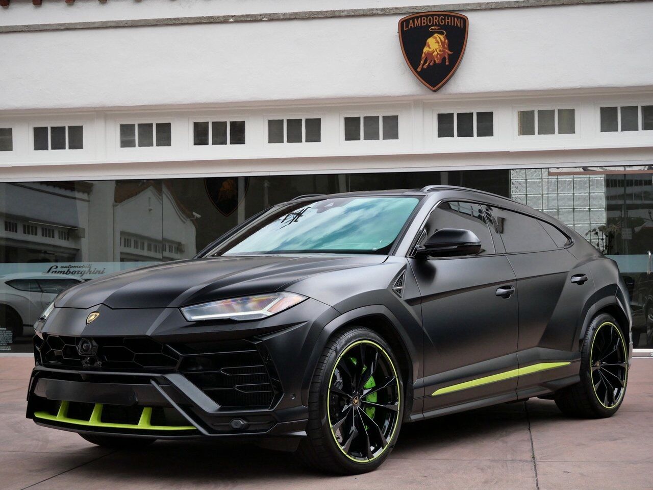 2022 Lamborghini Urus Graphite Capsule Graphite Capsule Lawrence KS