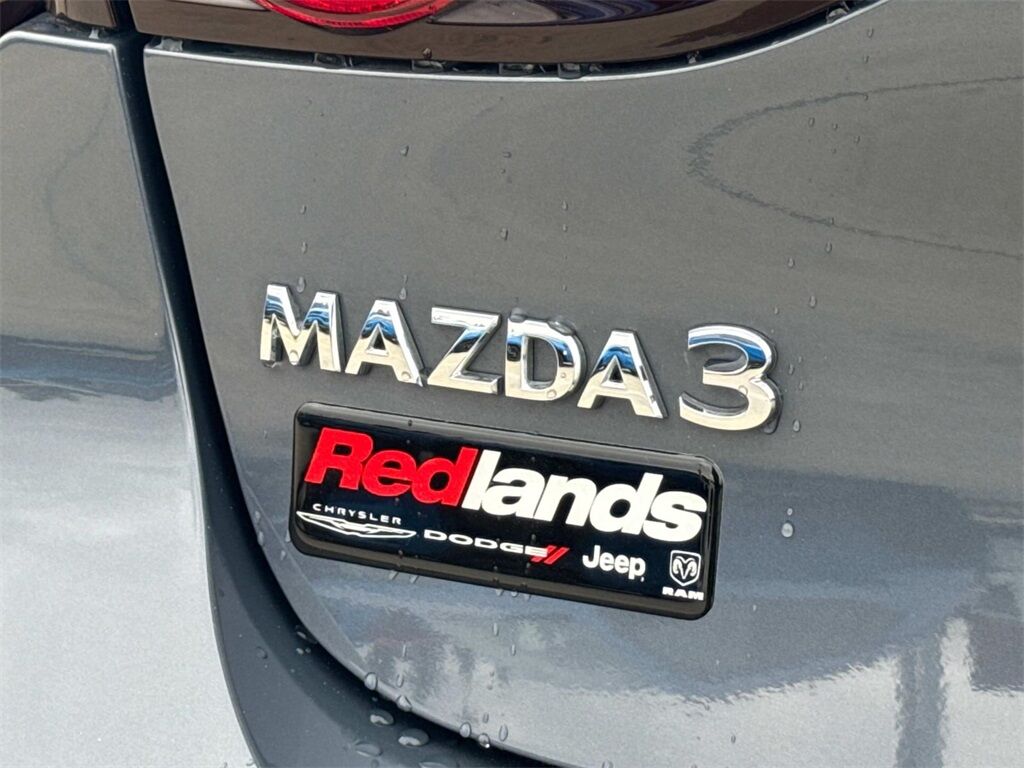 2022 MAZDA Mazda3 Premium Quincy MA