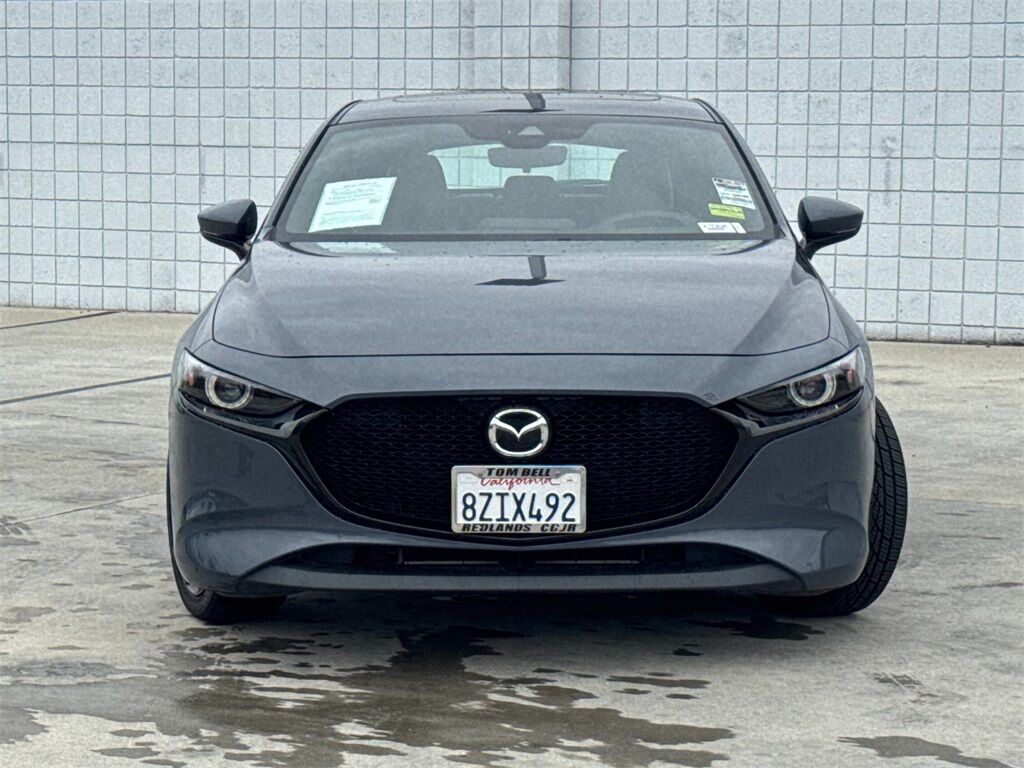 2022 MAZDA Mazda3 Premium Quincy MA