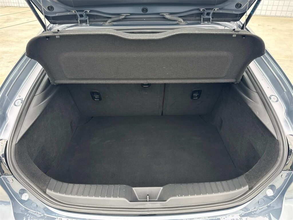 2022 MAZDA Mazda3 Premium Quincy MA