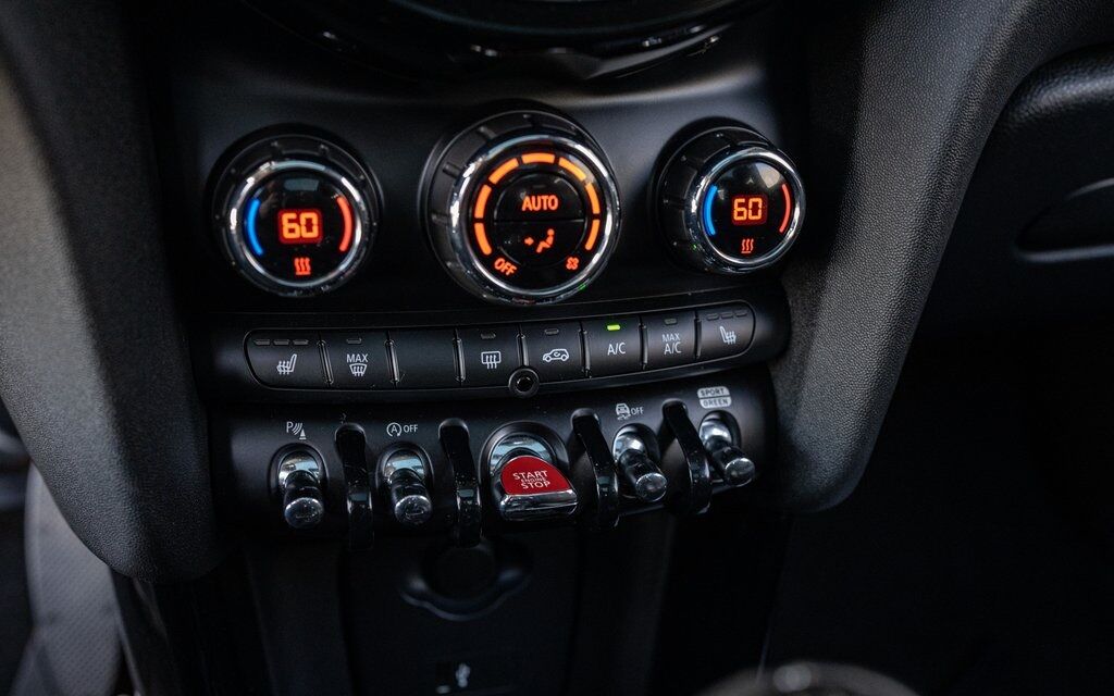 2022 MINI Cooper S Signature White Marsh MD