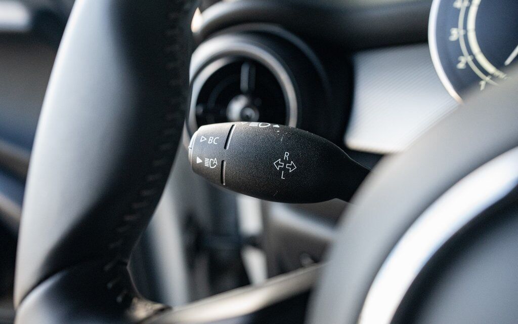 2022 MINI Cooper S Signature White Marsh MD