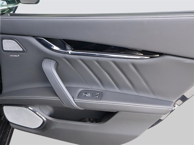 2022 Maserati Quattroporte Modena Q4 Merriam KS