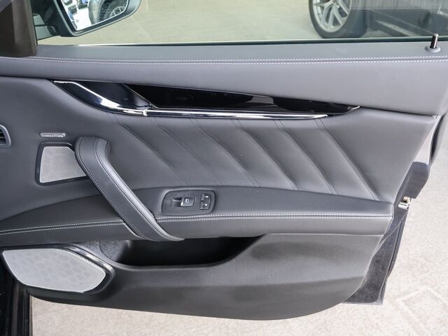 2022 Maserati Quattroporte Modena Q4 Merriam KS