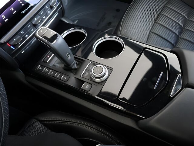 2022 Maserati Quattroporte Modena Q4 Merriam KS