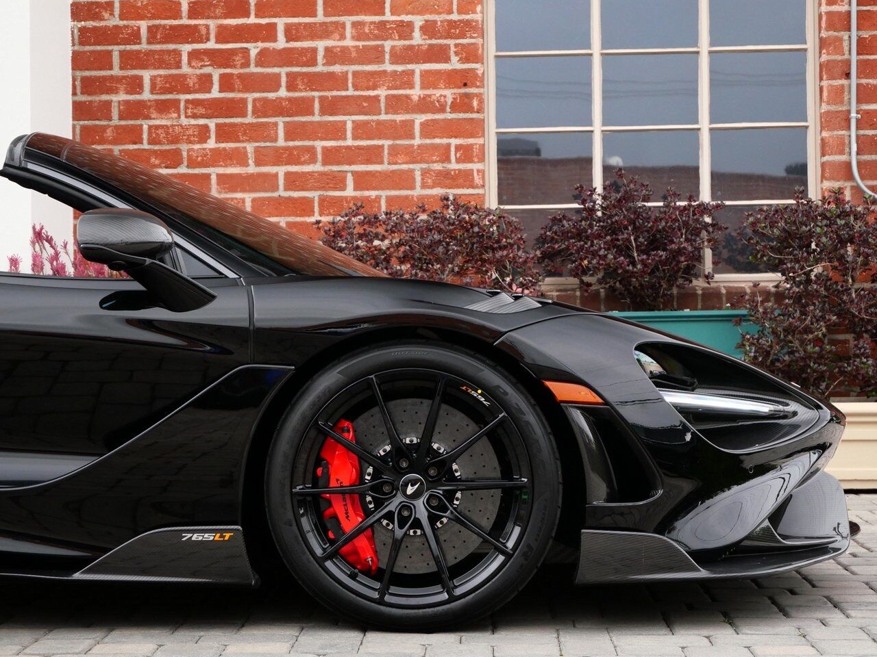 2022 McLaren 765LT Lawrence KS