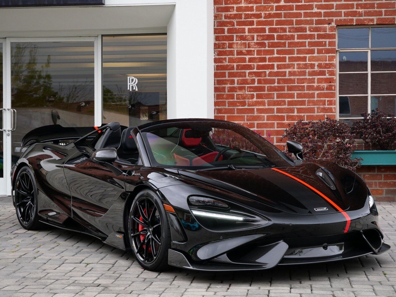 2022 McLaren 765LT