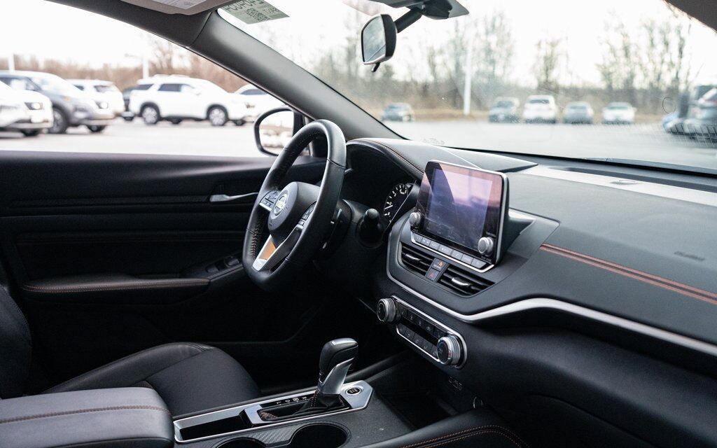 2022 Nissan Altima 2.0 SR White Marsh MD