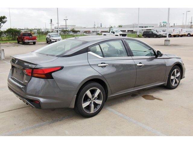 2022 Nissan Altima 2.5 SL
