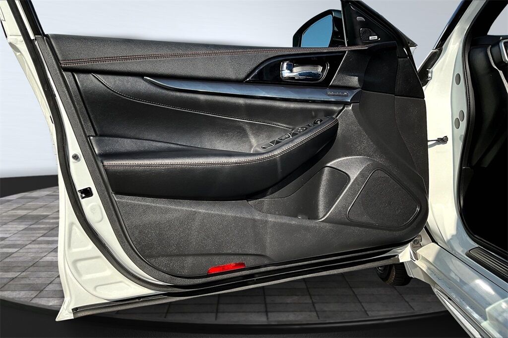 2022 Nissan Maxima SR Quincy MA