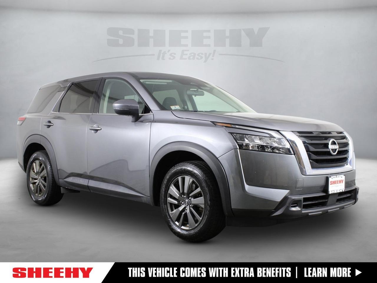 2022 Nissan Pathfinder S