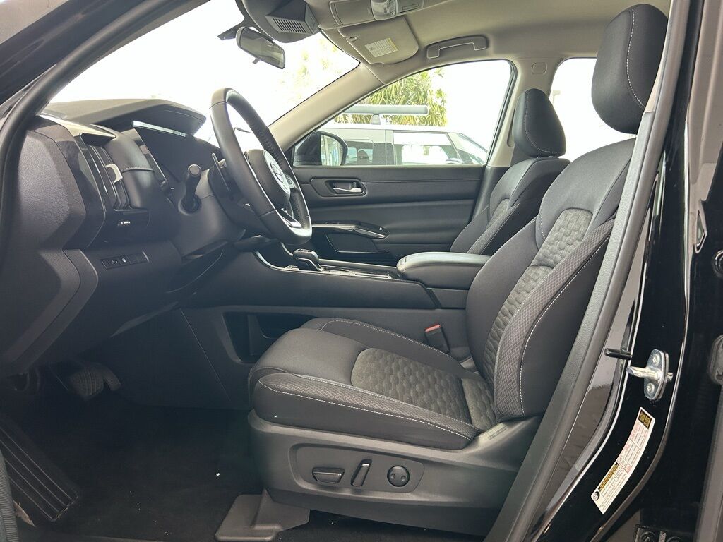 2022 Nissan Pathfinder SV Quincy MA