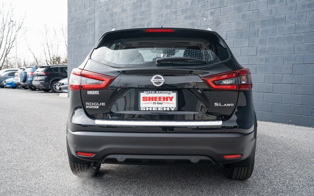 2022 Nissan Rogue Sport SL White Marsh MD