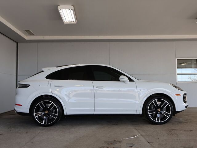 2022 Porsche Cayenne E-Hybrid Coupe Turbo S Merriam KS