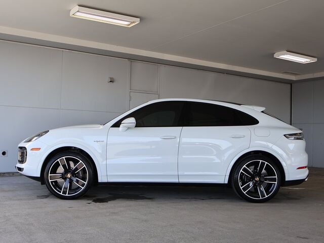 2022 Porsche Cayenne E-Hybrid Coupe Turbo S Merriam KS