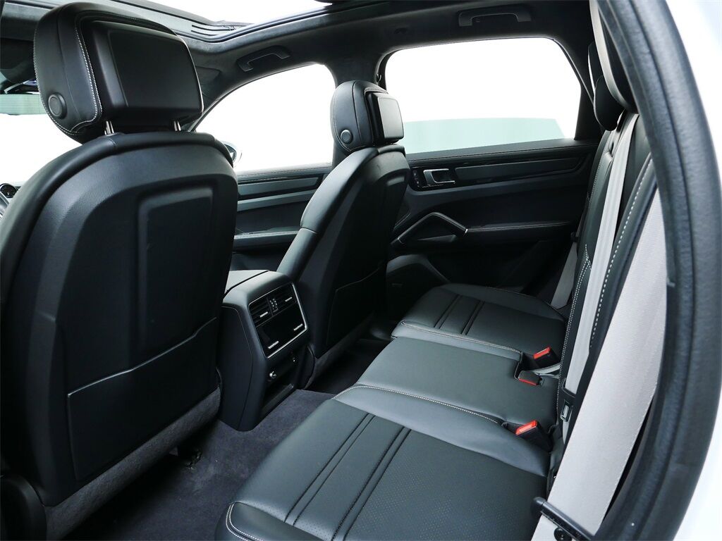 2022 Porsche Cayenne GTS Oak Ridge TN