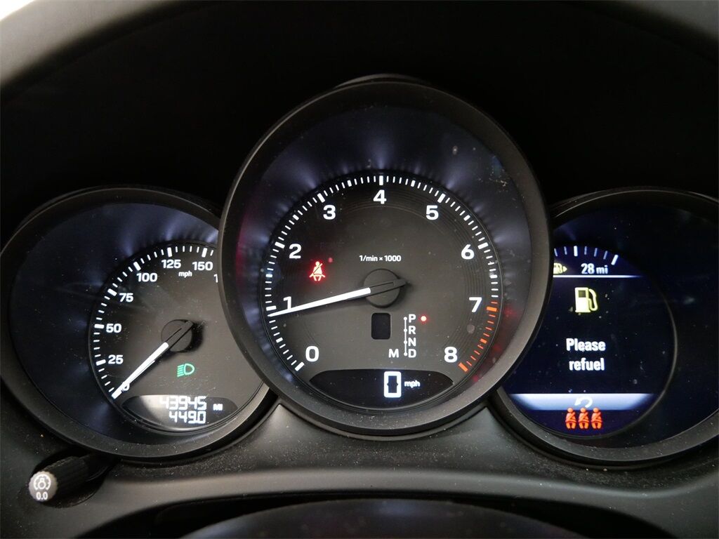 2022 Porsche Macan Oak Ridge TN