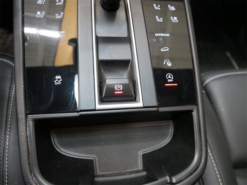 2022 Porsche Macan Oak Ridge TN