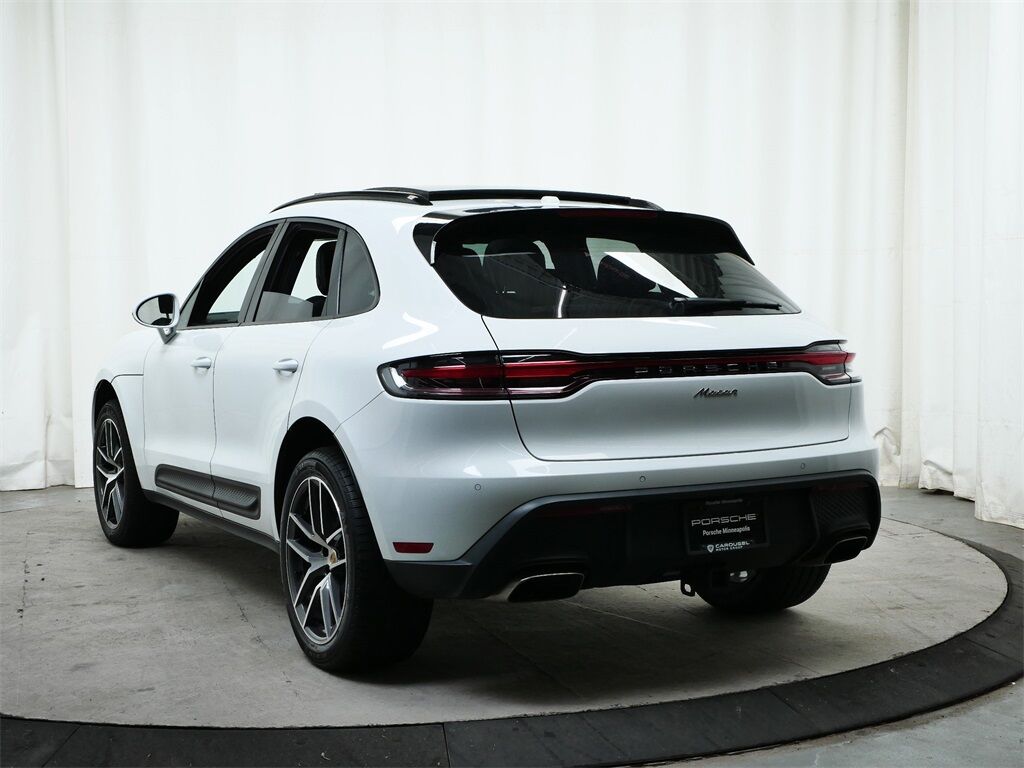 2022 Porsche Macan Oak Ridge TN