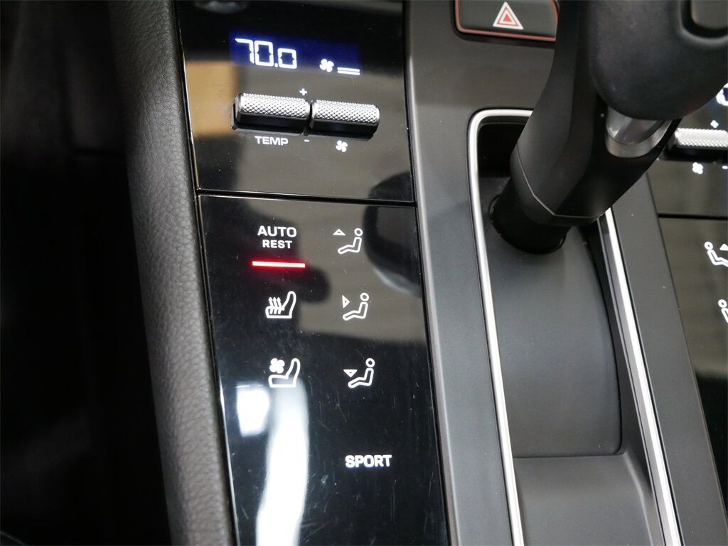 2022 Porsche Macan Oak Ridge TN