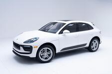 2022 Porsche Macan 