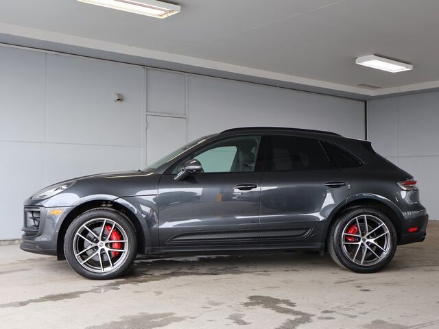 2022 Porsche Macan S Merriam KS