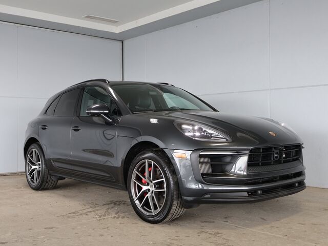 2022 Porsche Macan S Merriam KS