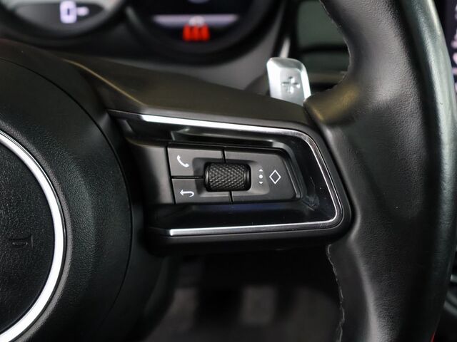 2022 Porsche Macan S Merriam KS