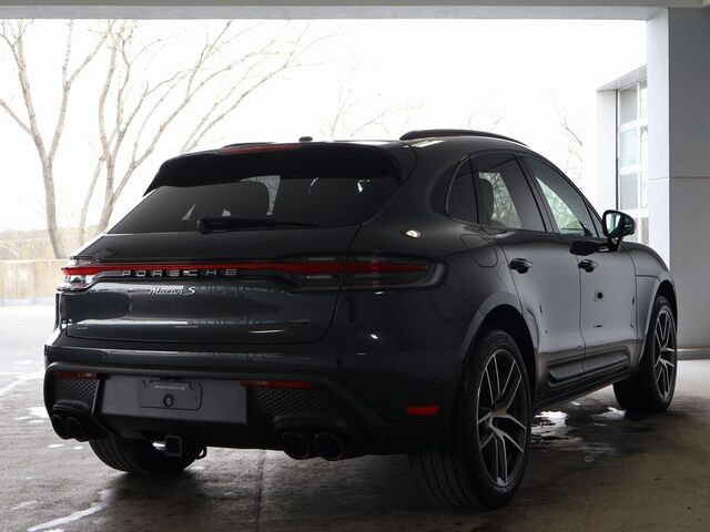 2022 Porsche Macan S Merriam KS