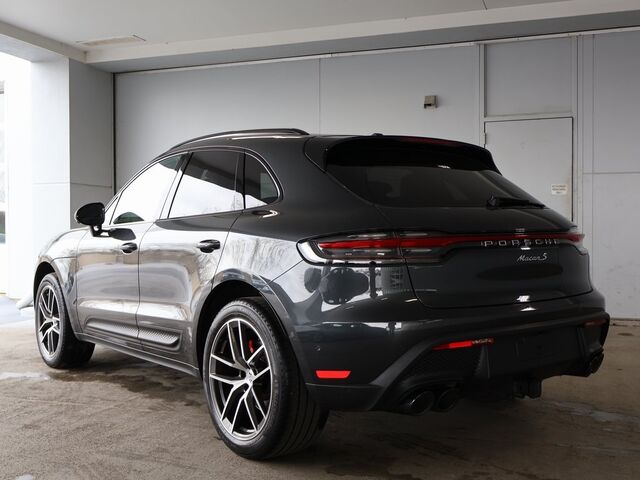 2022 Porsche Macan S Merriam KS