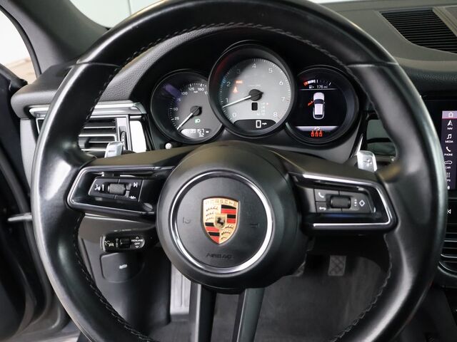 2022 Porsche Macan S Merriam KS