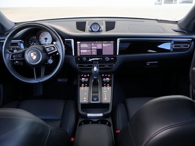 2022 Porsche Macan S Merriam KS