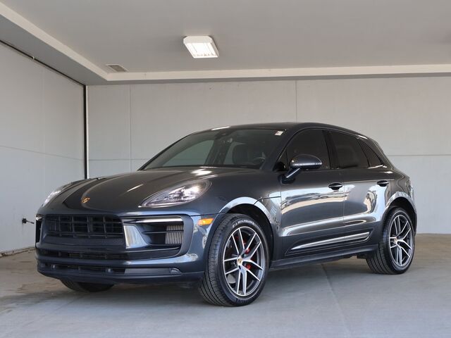 2022 Porsche Macan S Merriam KS