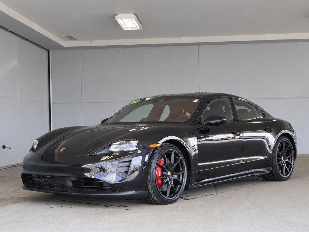 2022 Porsche Taycan GTS Merriam KS