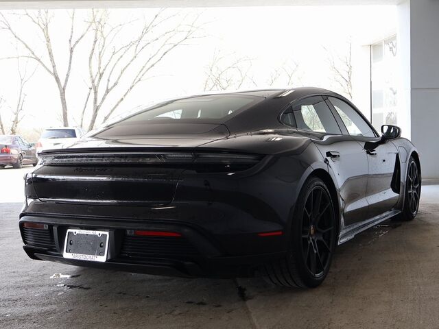2022 Porsche Taycan GTS Merriam KS