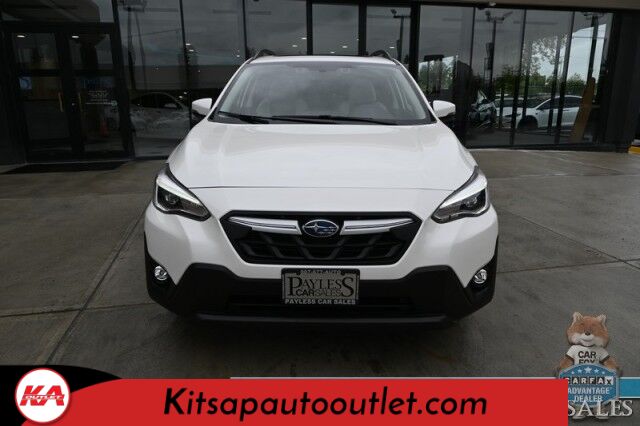 2022 Subaru Crosstrek Limited / AWD / Eye Sight Pkg / Power & Heated Leather Seats / Sunroof / NAV / Harman Kardon Speakers / Lane Depart & Blind Spot / Adaptive Cruise / Apple CarPlay & Android Auto / 34 MPG / 1-Owner Banglore